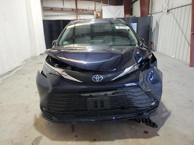 2025 TOYOTA SIENNA XLE 5TDYRKEC0SS237952