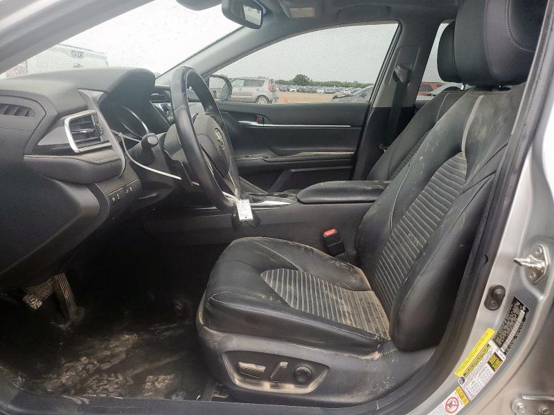 2018 TOYOTA CAMRY L 4T1B11HK0JU023169