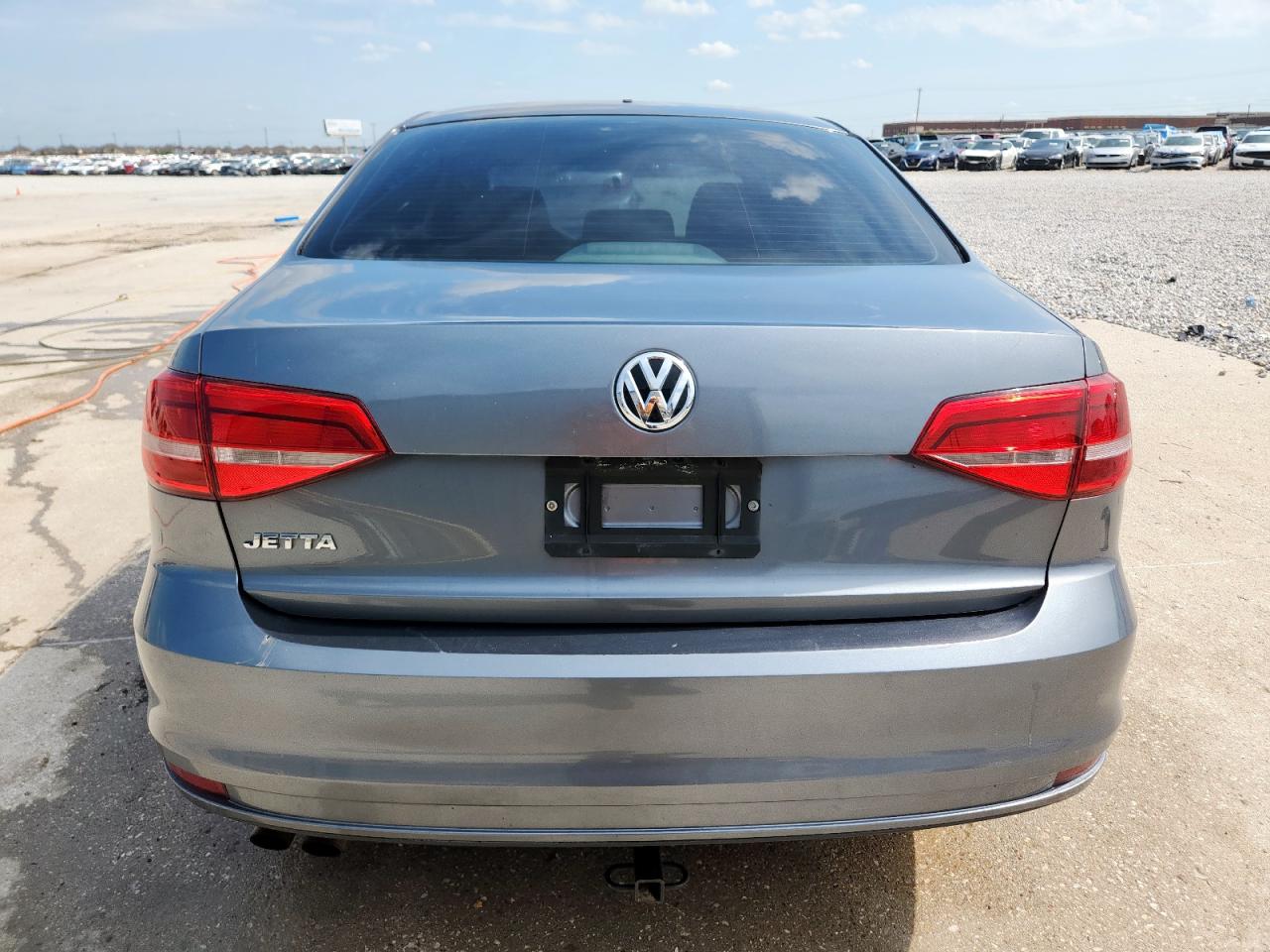 Volkswagen Jetta base 2015