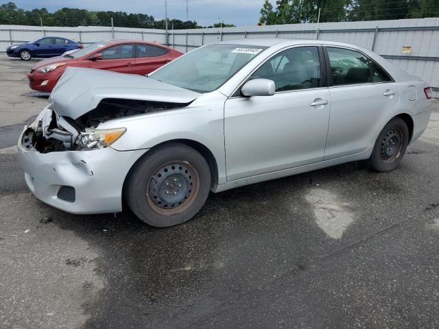 TOYOTA CAMRY BASE