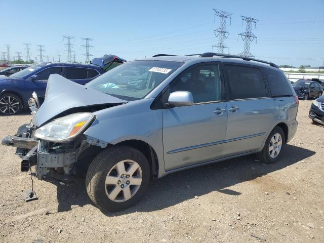 TOYOTA SIENNA XLE
