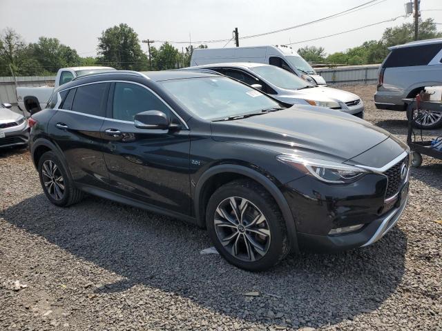 2017 INFINITI QX30 BASE SJKCH5CR8HA025048
