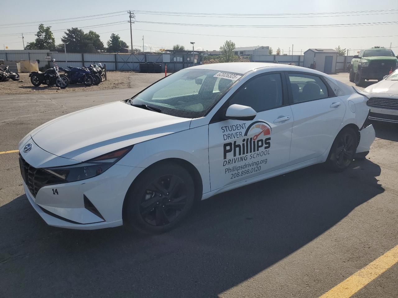HYUNDAI ELANTRA SEL