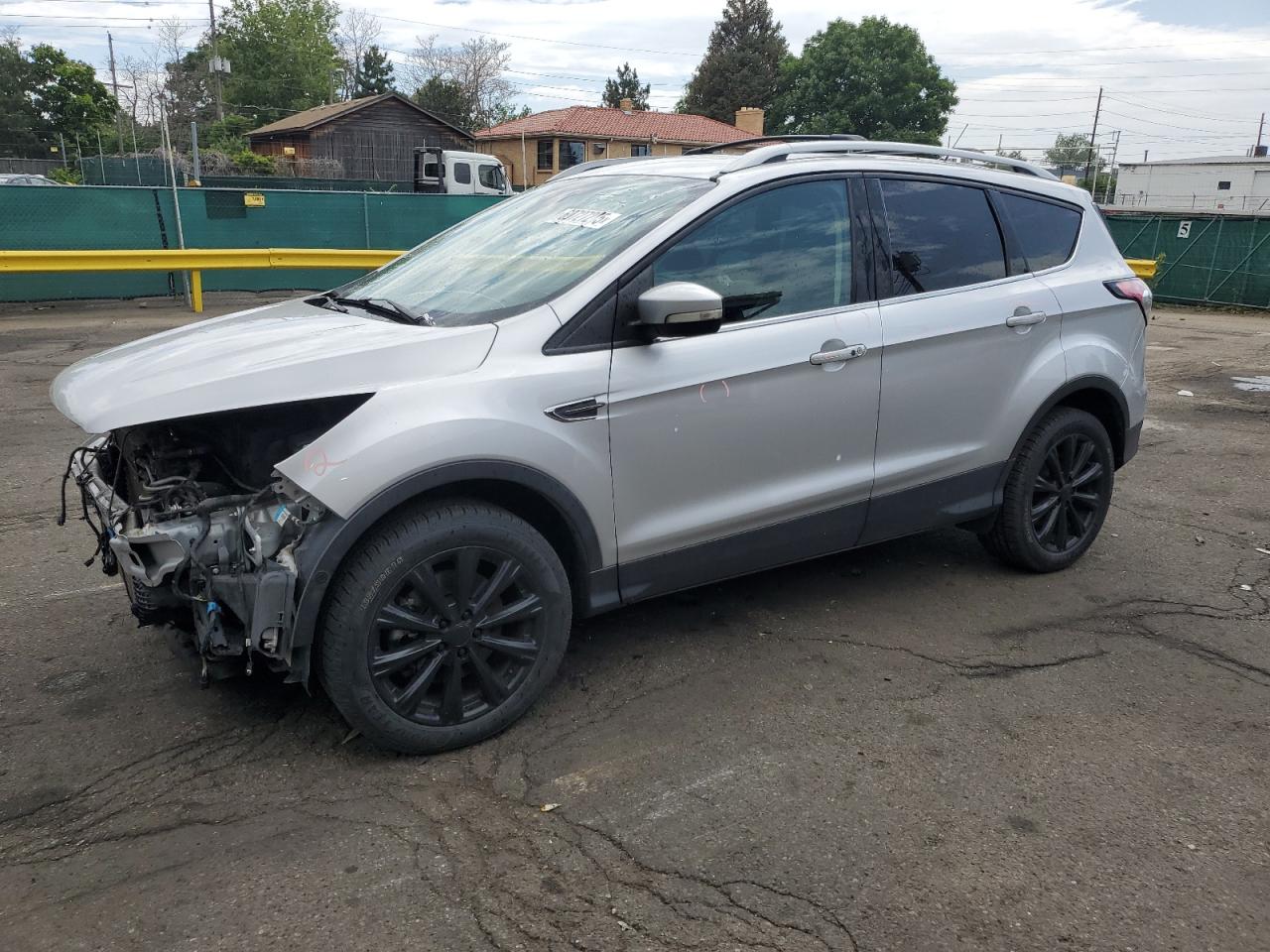 FORD ESCAPE TITANIUM