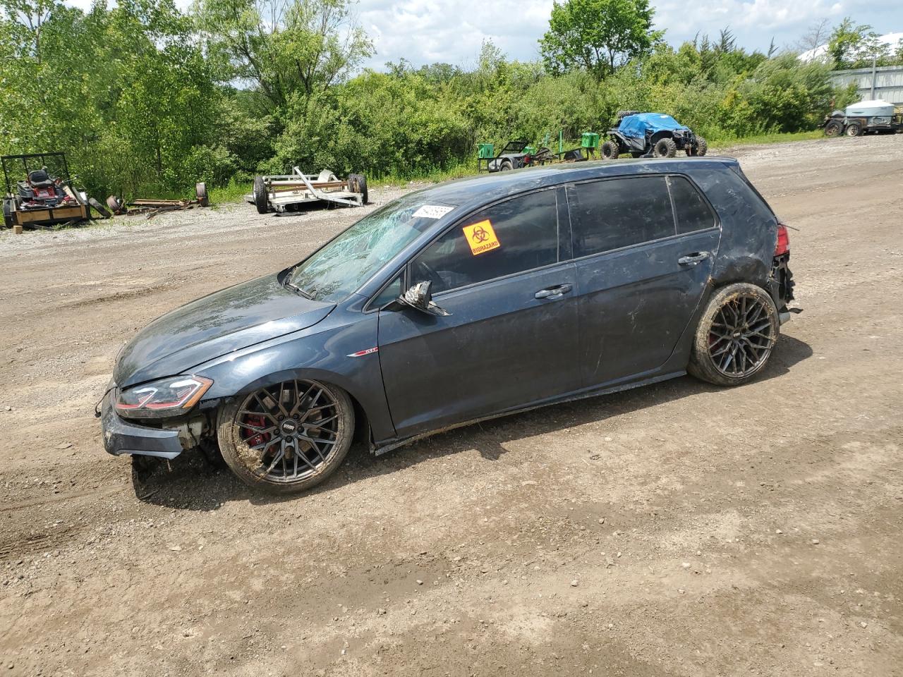 VOLKSWAGEN GOLF GTI S