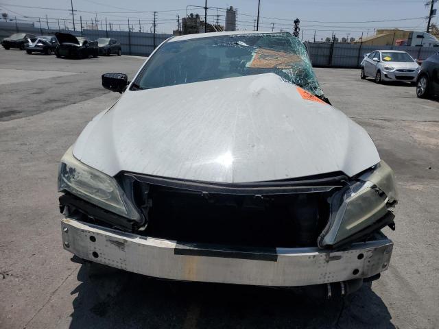 2016 ACURA ILX BASE W 19UDE2F33GA025657