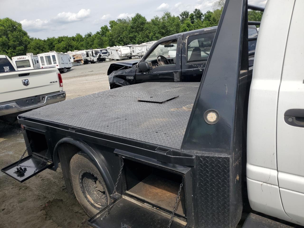 Lot #3266947039 1996 DODGE RAM 3500