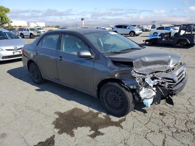 Vin: 2t1bu4ee4dc053756, lot: 62201245, toyota corolla base 20134