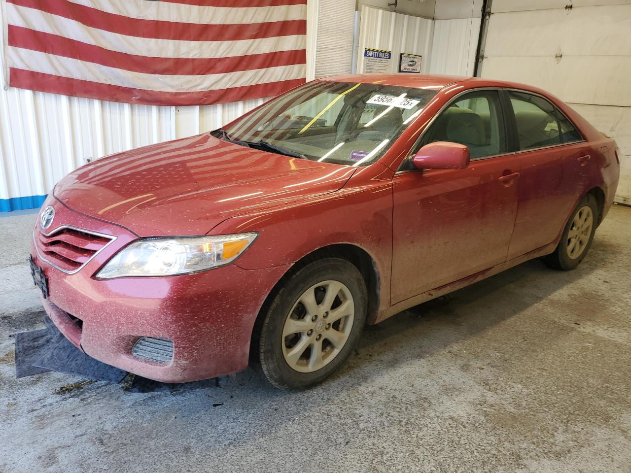 TOYOTA CAMRY BASE