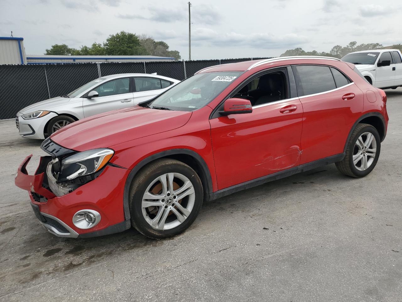 MERCEDES-BENZ GLA-CLASS 250 4MATIC