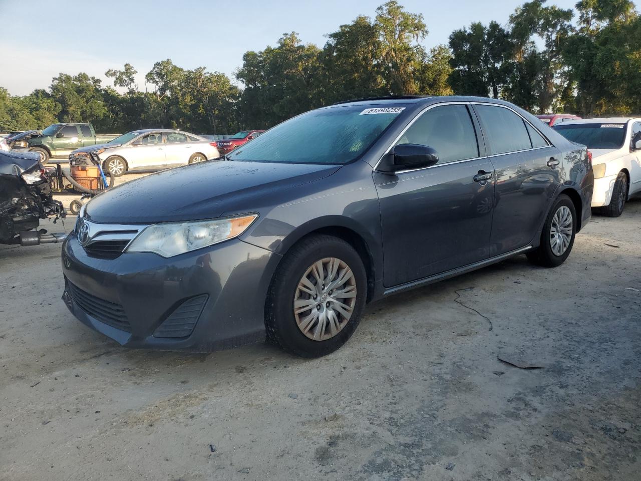 TOYOTA CAMRY BASE