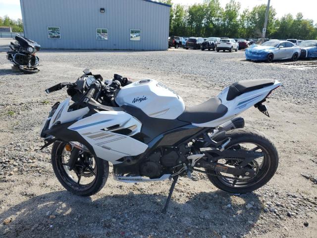 2023 KAWASAKI EX400 JKAEXKH16PDAR8106