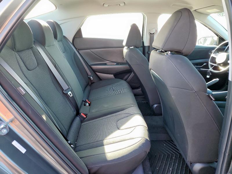 2025 HYUNDAI ELANTRA SE - KMHLL4DG2SU956137