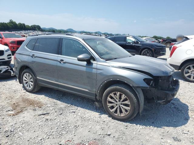 2018 VOLKSWAGEN TIGUAN SE 3VV2B7AX9JM095648