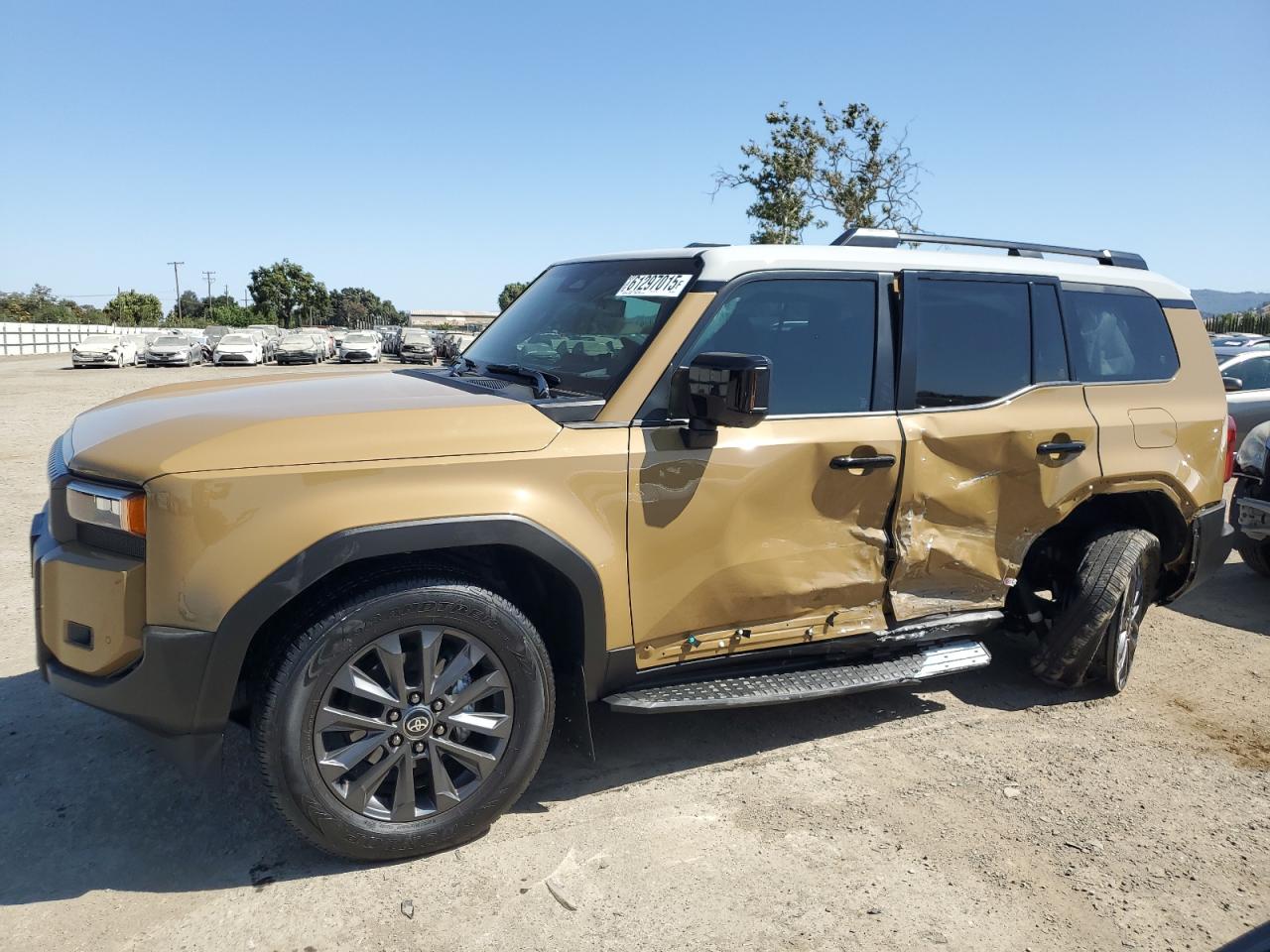TOYOTA LAND CRUISER BASE
