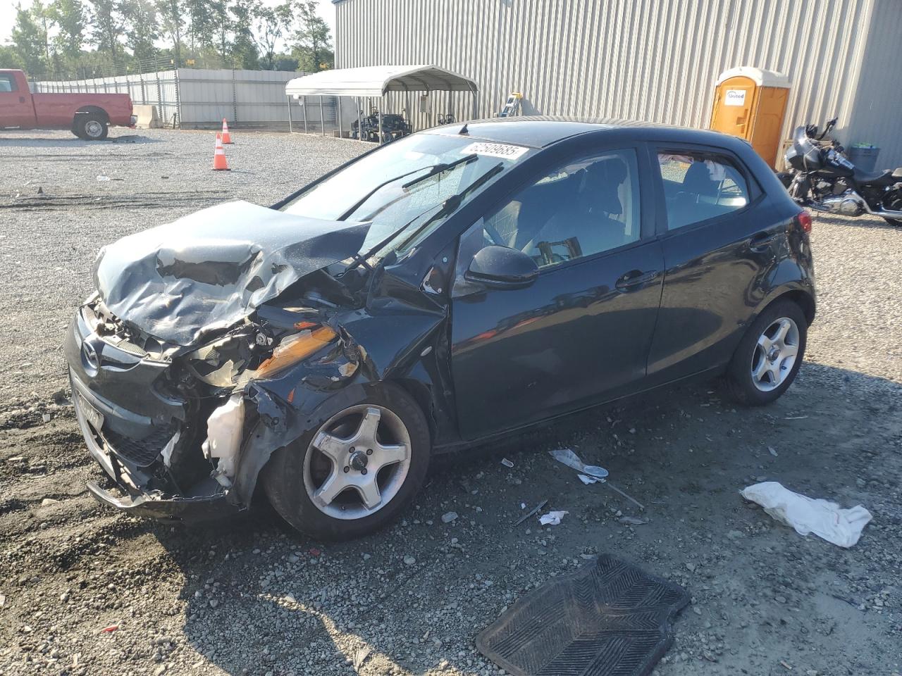 MAZDA 2 SPORT