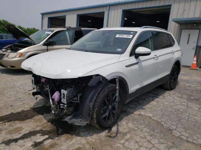 VOLKSWAGEN TIGUAN SE