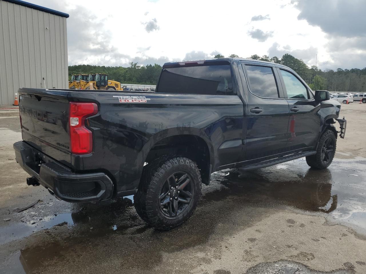 CHEVROLET SILVERADO K1500 TRAIL BOSS CUSTOM