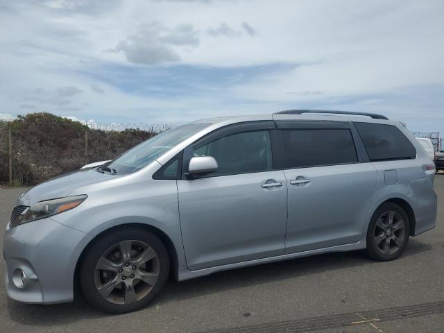 Vin: 5tdxk3dc7fs618291, lot: 62389795, toyota sienna sport 2015 img_1