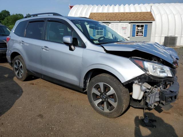 2017 SUBARU FORESTER 2 JF2SJAGC3HH550528