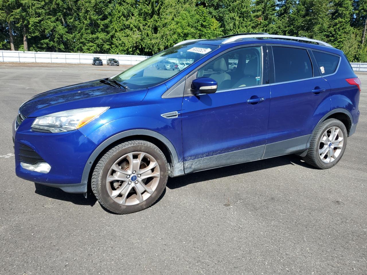 FORD ESCAPE TITANIUM