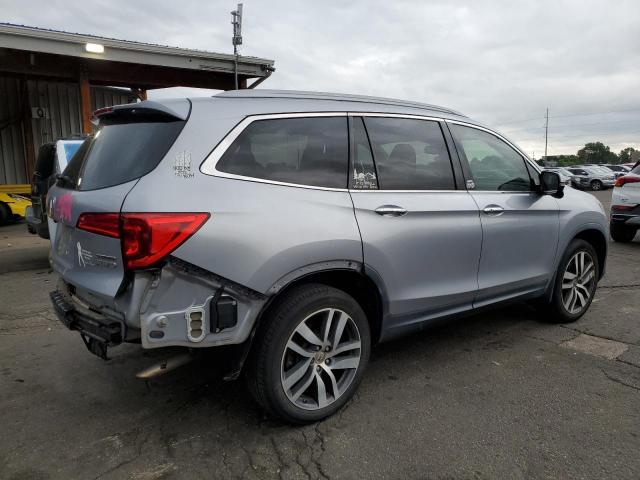 2017 HONDA PILOT TOURING 5FNYF6H97HB077680