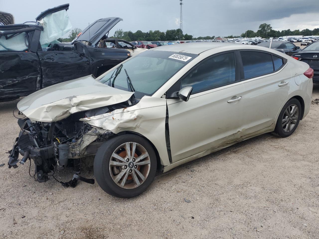 HYUNDAI ELANTRA SE
