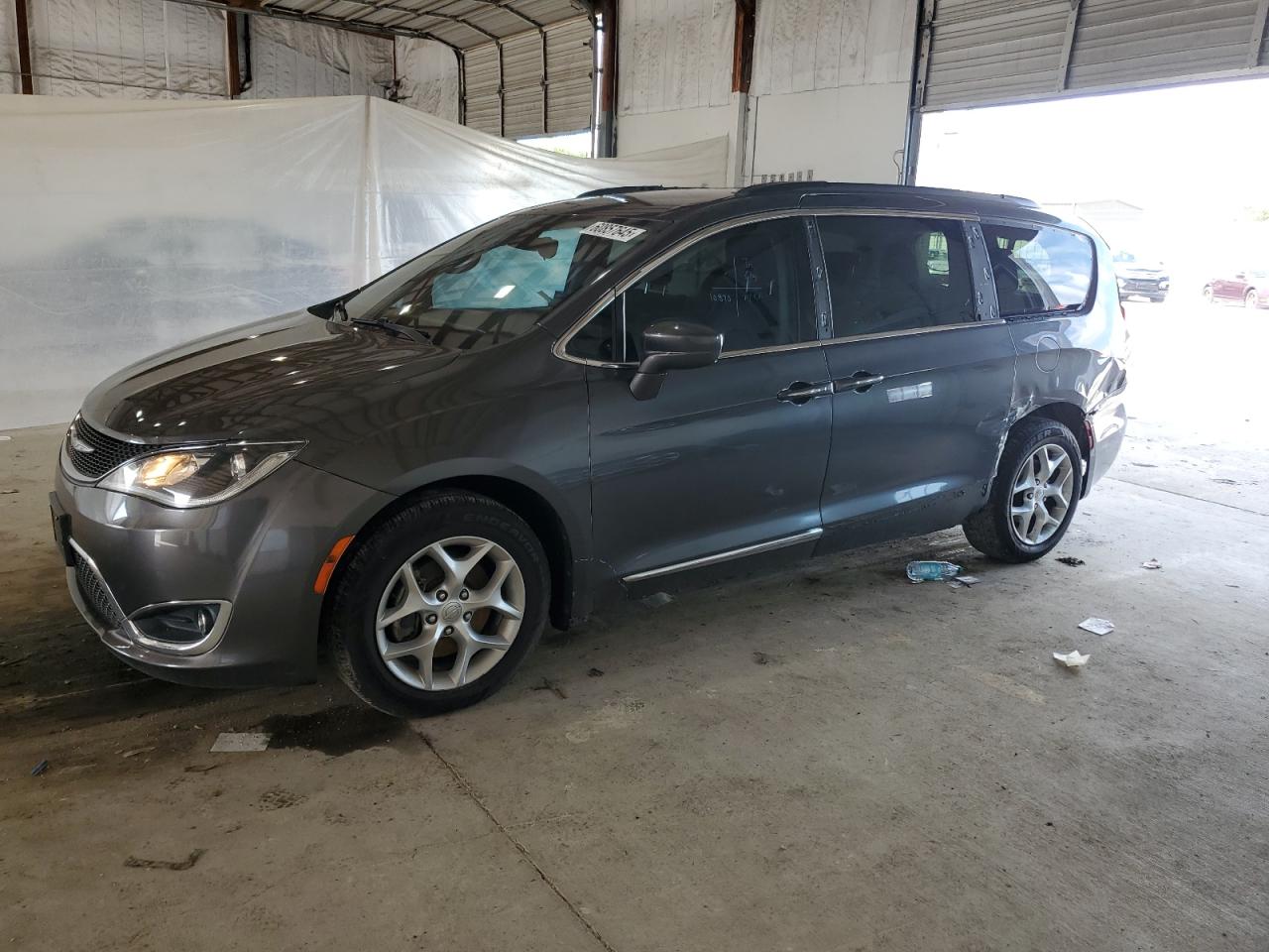 CHRYSLER PACIFICA TOURING L
