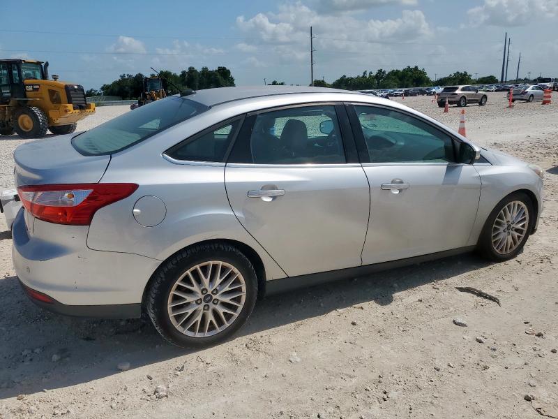 Vin: 1fahp3h27cl315649, lot: 61595045, ford focus sel 20123