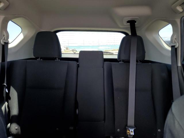 2016 TOYOTA RAV4 LE - JTMZFREV3GJ082051
