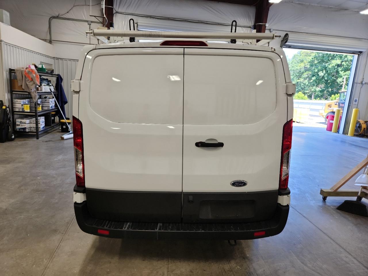 Lot #3308338052 2022 FORD TRANSIT T-