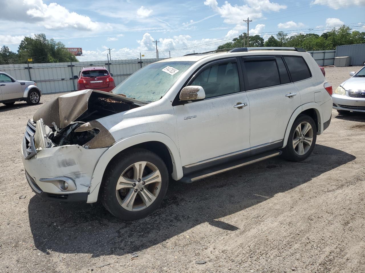 TOYOTA HIGHLANDER LIMITED