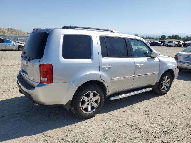 HONDA PILOT TOUR 2011 silver  gas 5FNYF4H97BB093907 photo #4