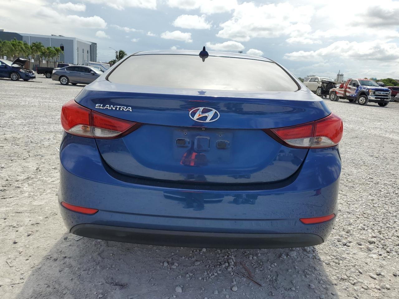 Hyundai Elantra se 2016