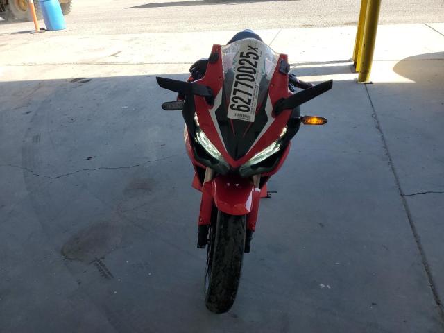HONDA CBR500 RA 2023 red  gas MLHPC6257P5400603 photo #3