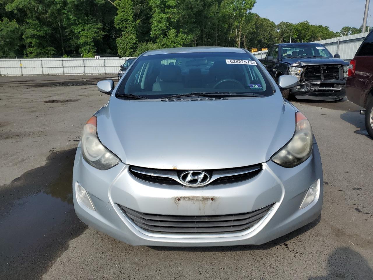 Hyundai Elantra gl 2013