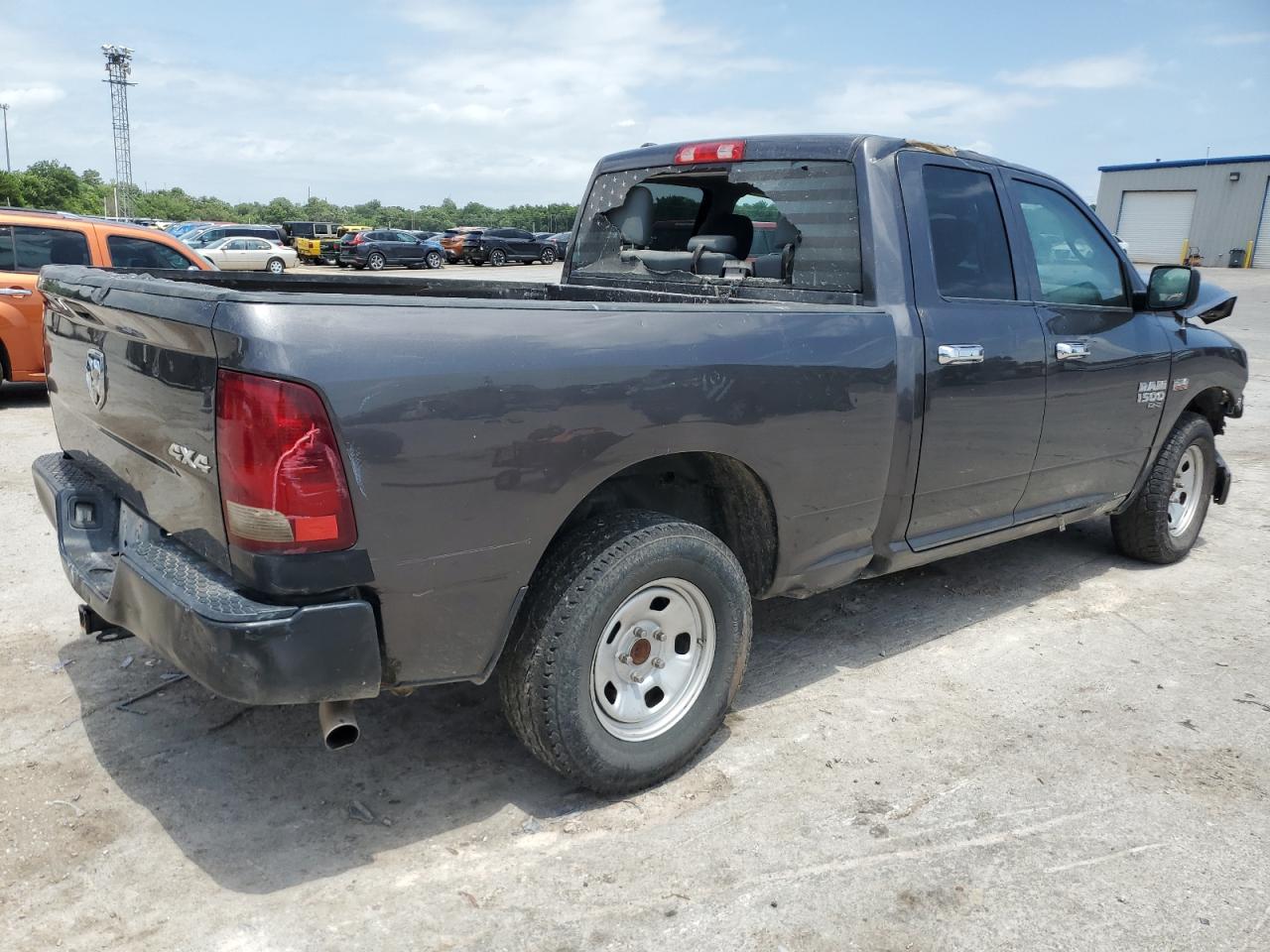 RAM 1500 TRADESMAN