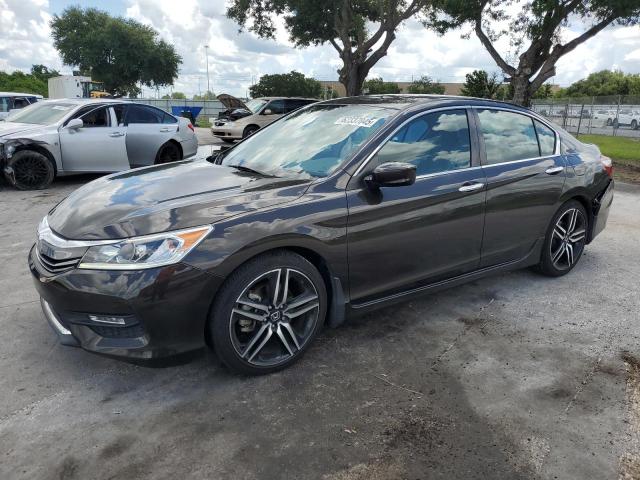 Vin: 1hgcr2f55ha219593, lot: 62337045, honda accord sport 2017 img_1