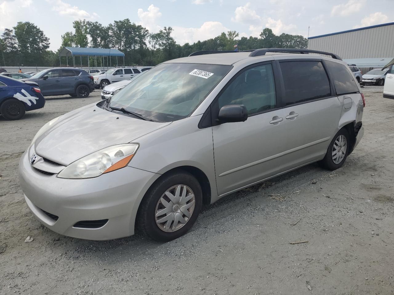 TOYOTA SIENNA CE