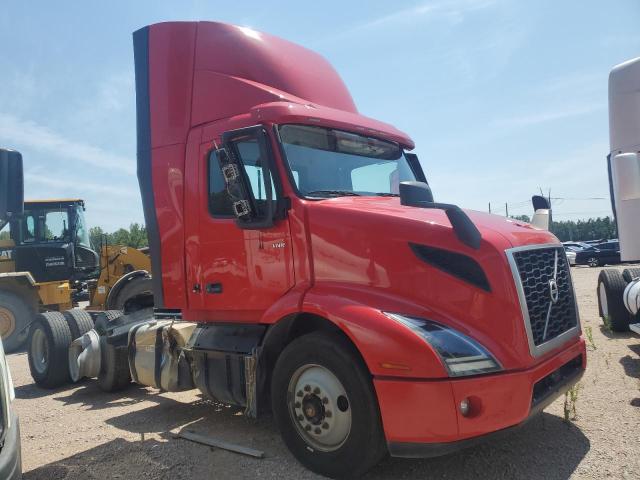 VOLVO VNR 2020 red  diesel 4V4WC9EG4LN225612 photo #1