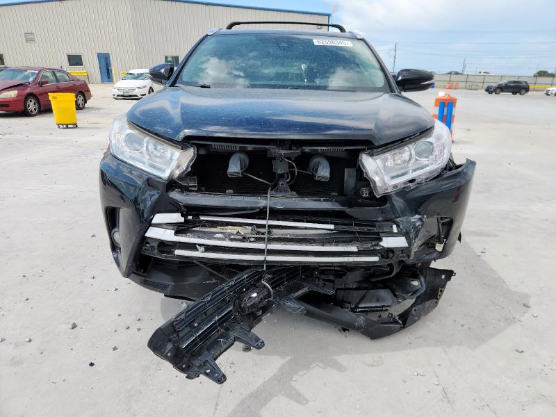 2017 TOYOTA HIGHLANDER - 5TDKZRFH7HS509902