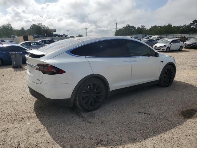 2017 TESLA MODEL X 5YJXCAE2XHF055042