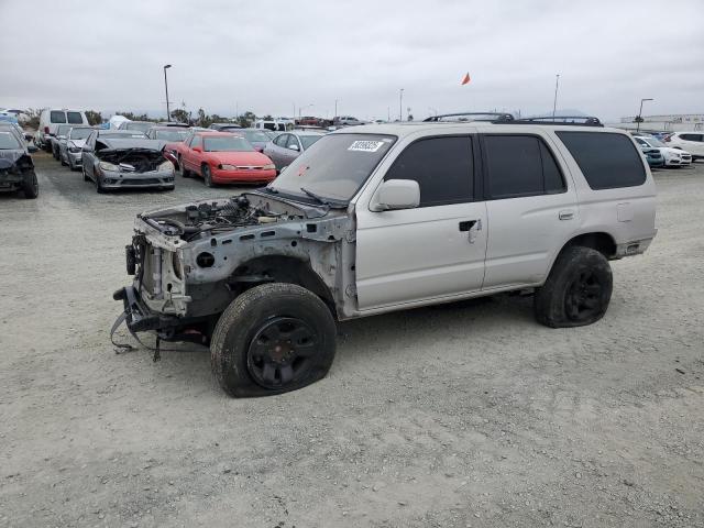 TOYOTA 4RUNNER SR