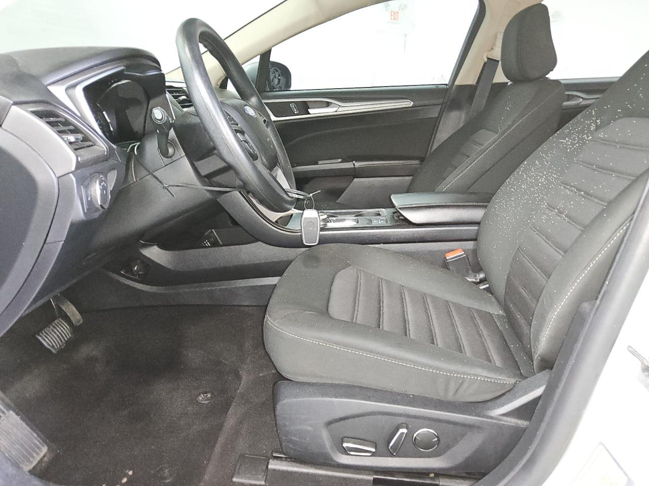 Ford Fusion se 2020