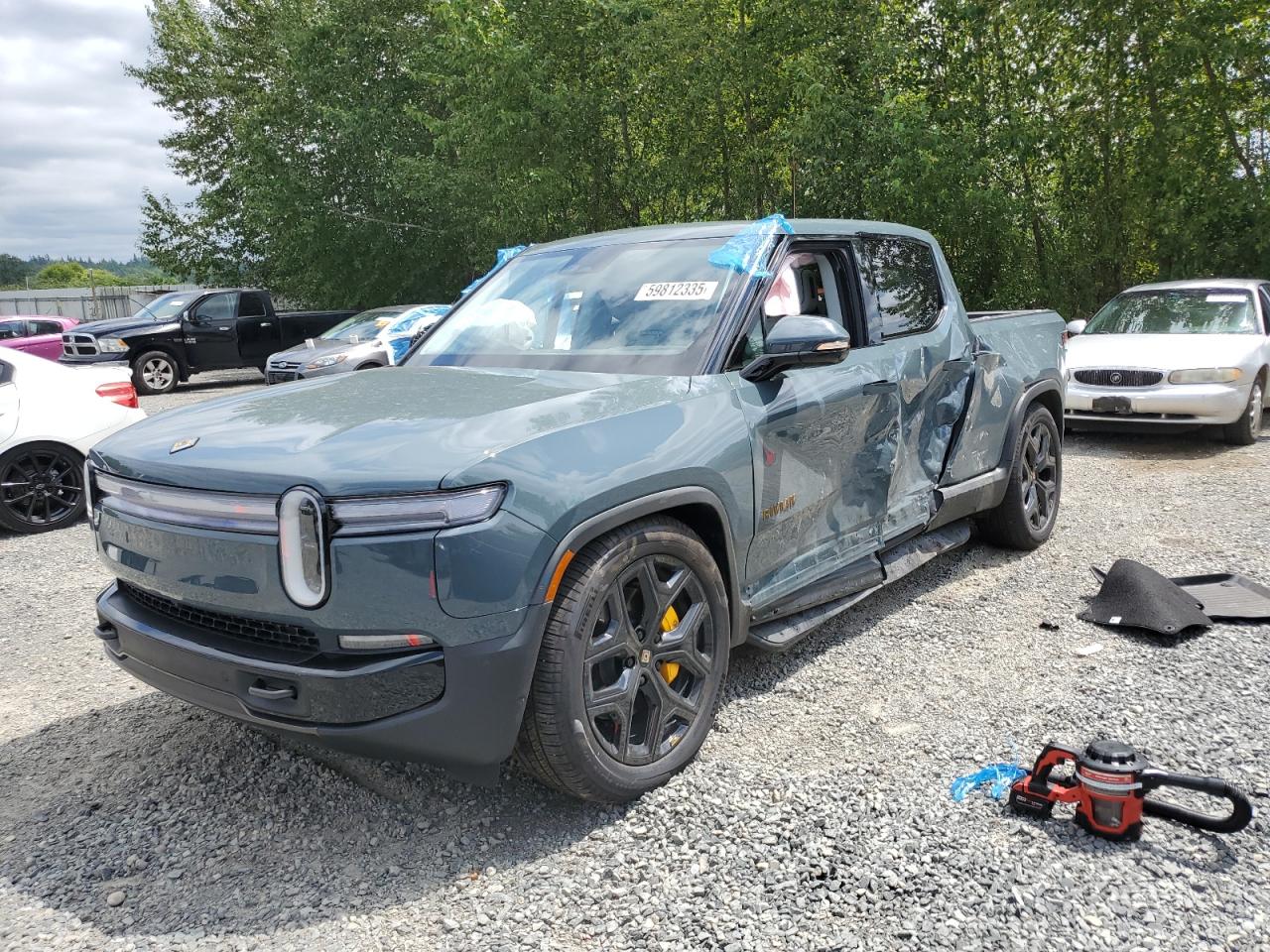 RIVIAN R1T PREMIUM