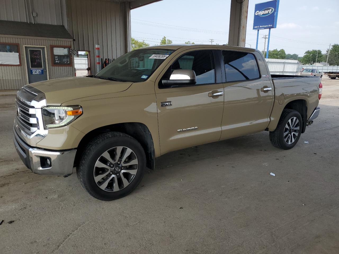 TOYOTA TUNDRA CREWMAX LIMITED