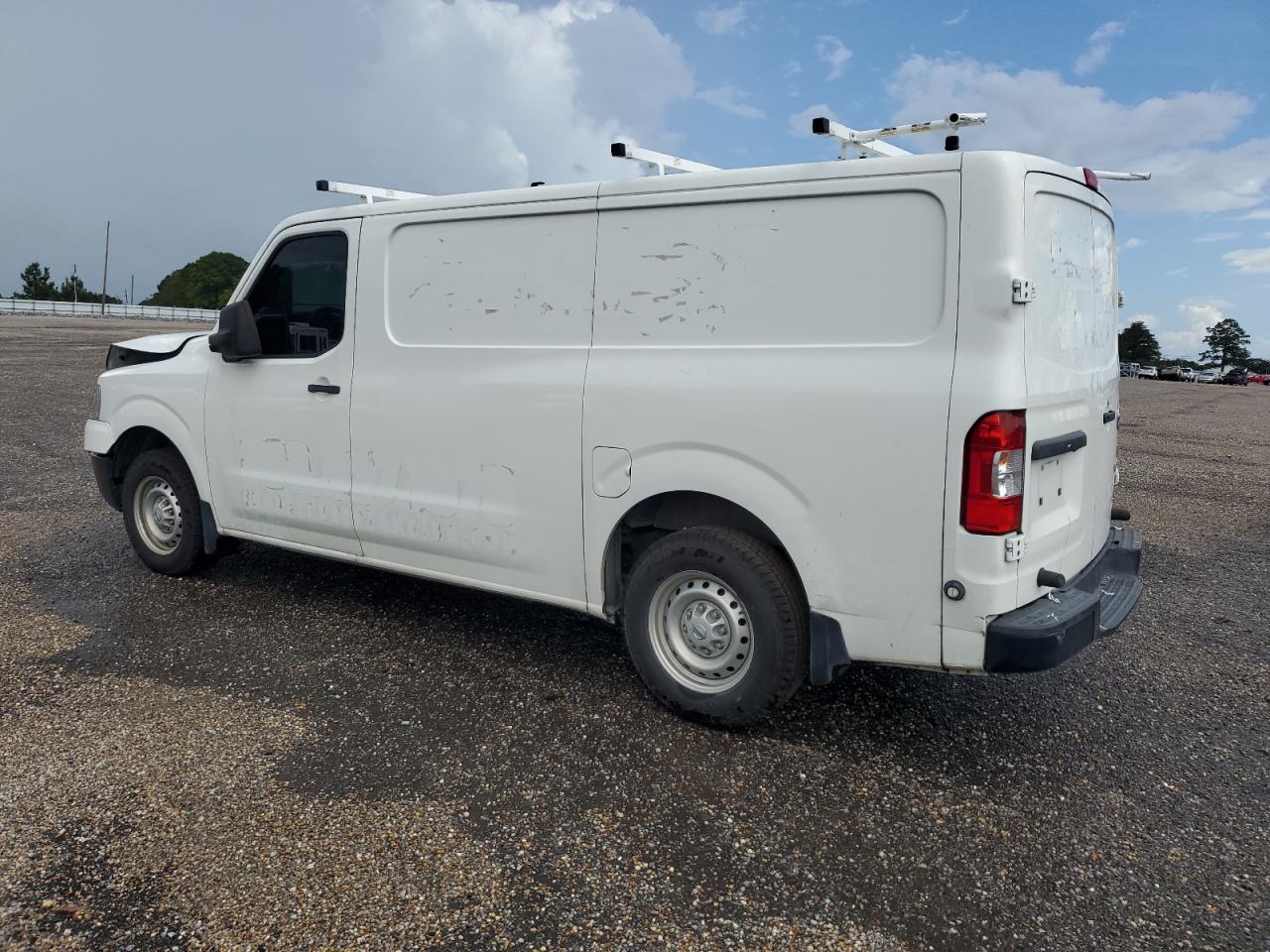 NISSAN NV1500 1500 S