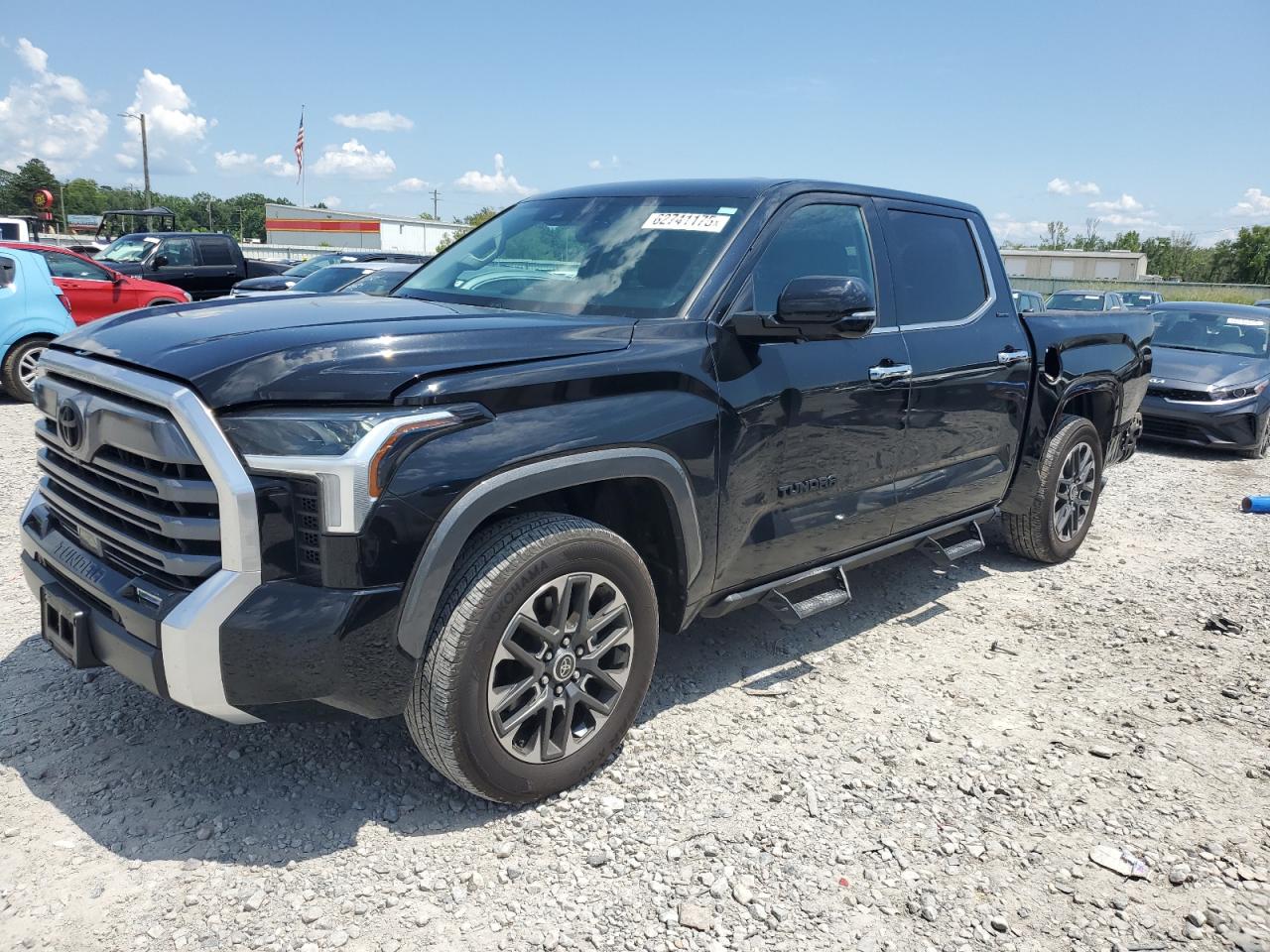 TOYOTA TUNDRA CREWMAX LIMITED