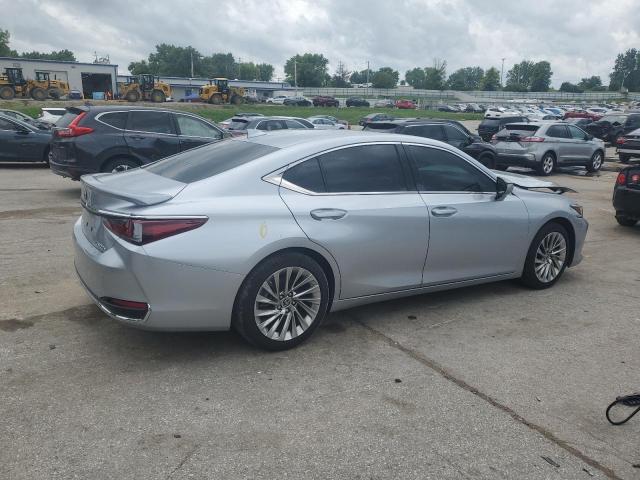 Vin: 58aea1c15pu033029, lot: 61051395, lexus es300 300h base 20233