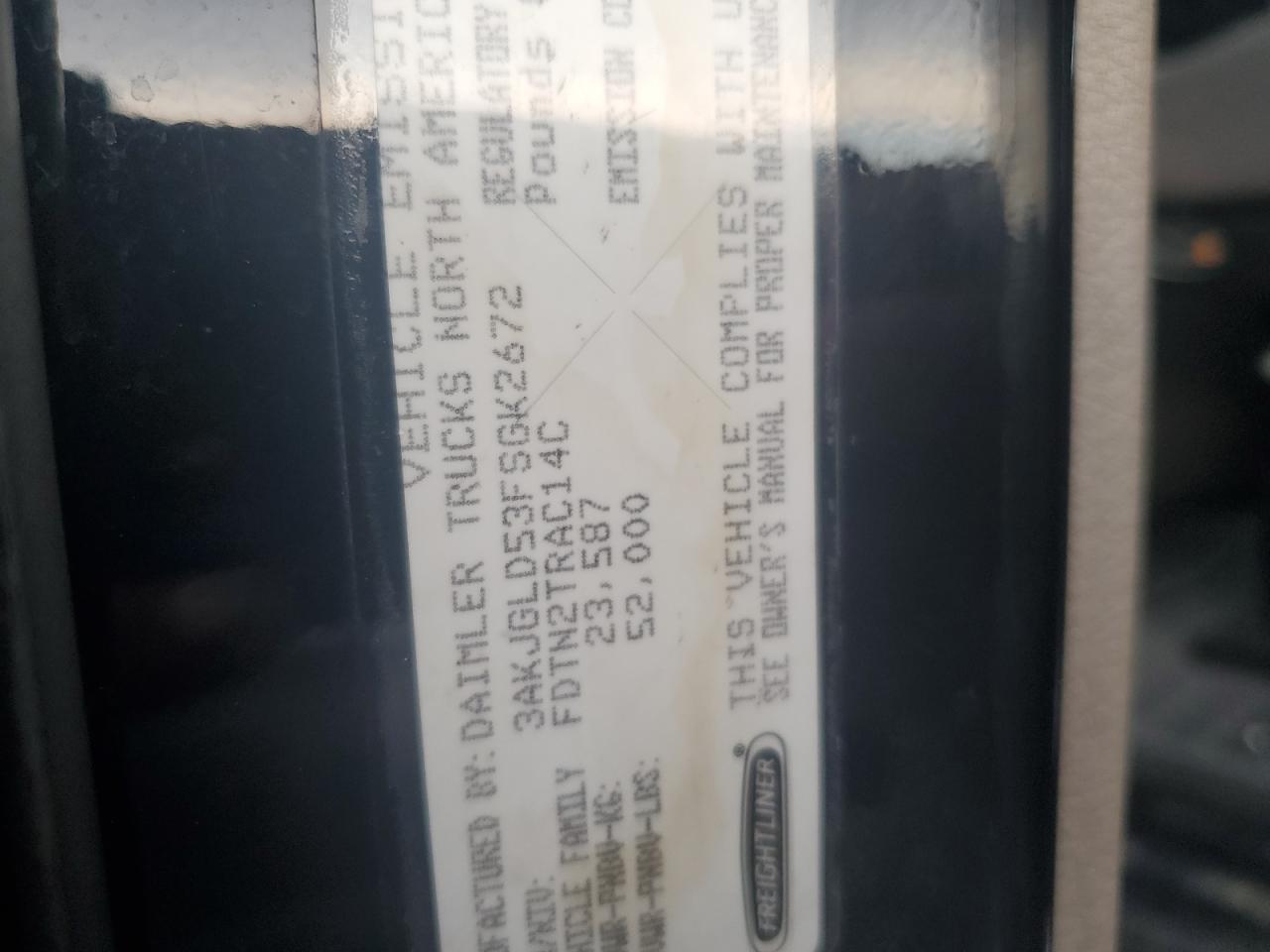 Lot #3180243168 2015 FRHT CASCADIA 1